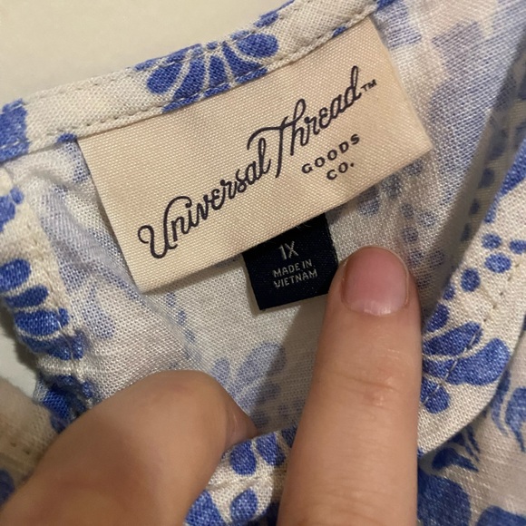 Universal Thread Blue and Cream Floral Dress with Pockets - Picture 4 of 7